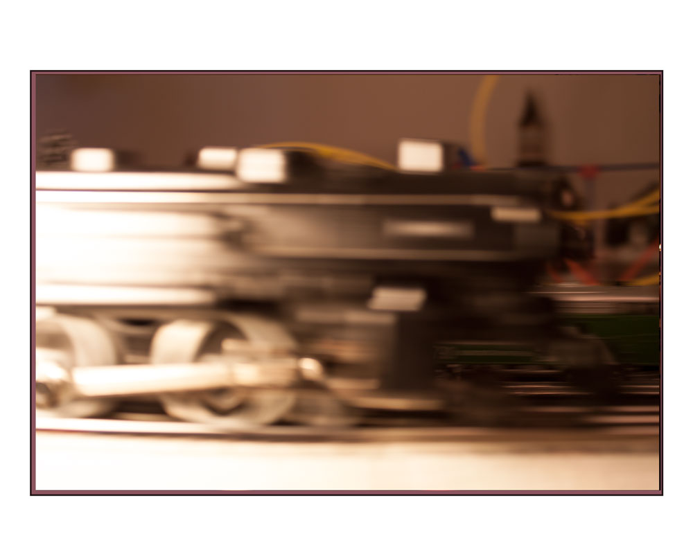 Train Set Panning Motion